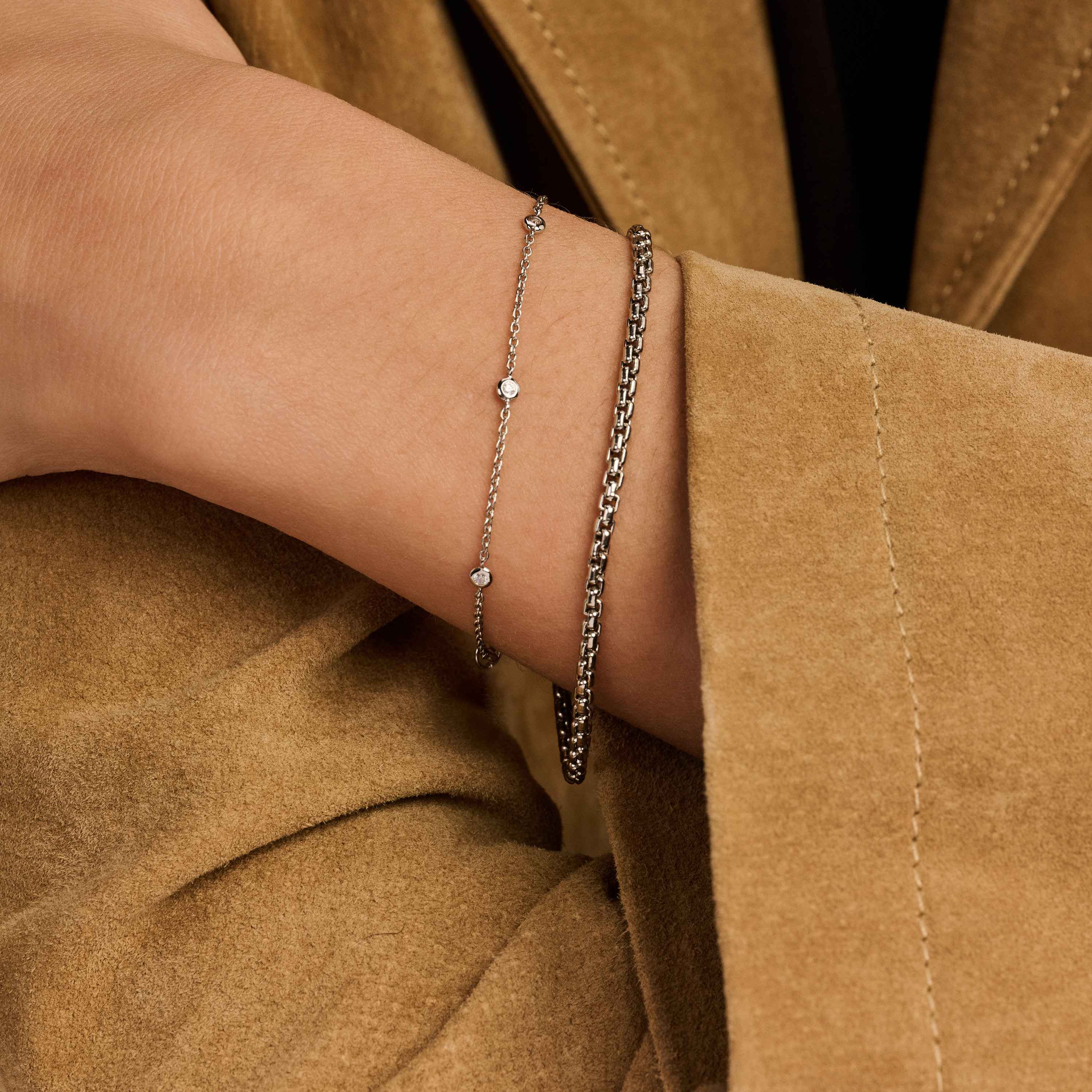Classic Box Chain Armband - Image 8
