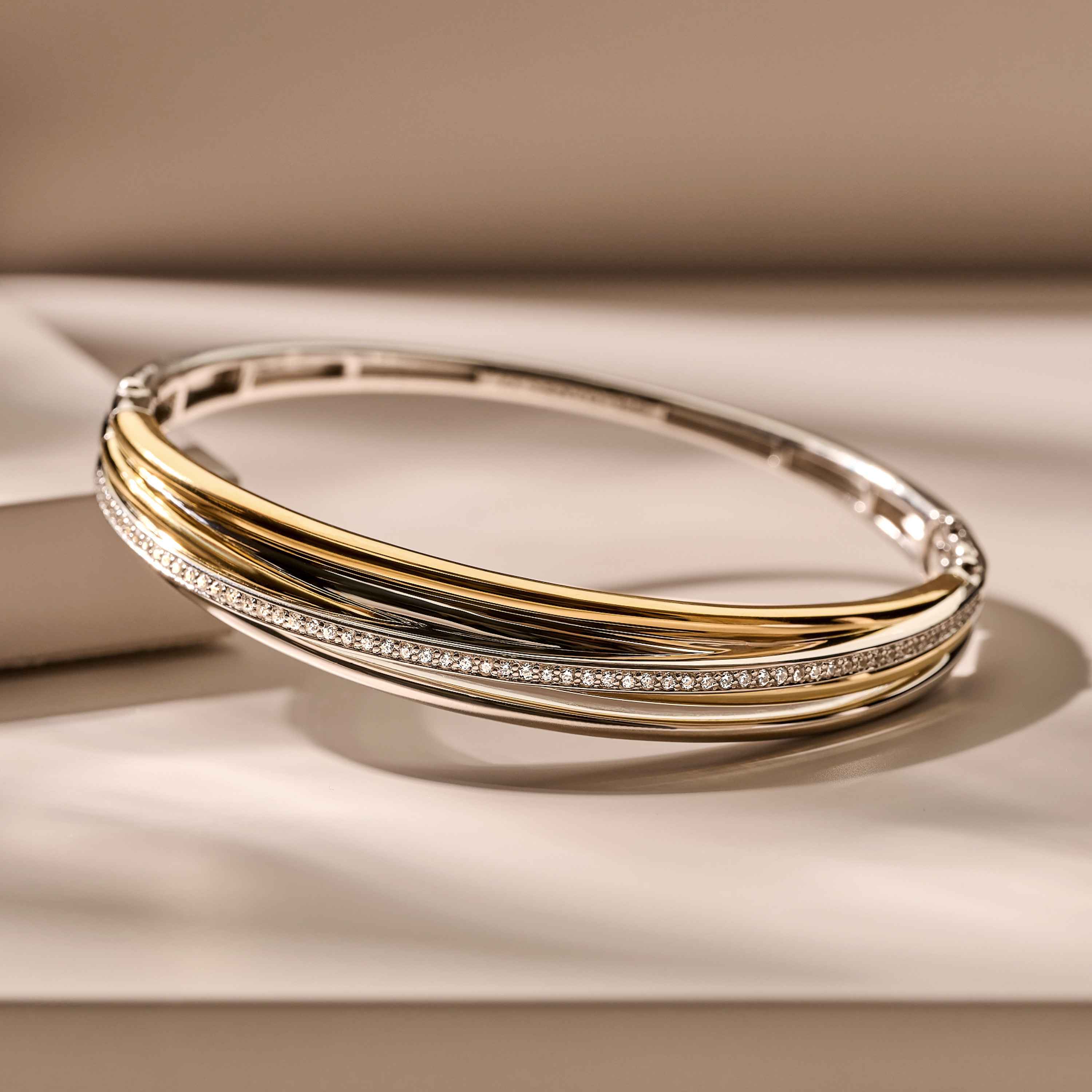 Zirkonia Crossover Bangle Bicolor - Image 9