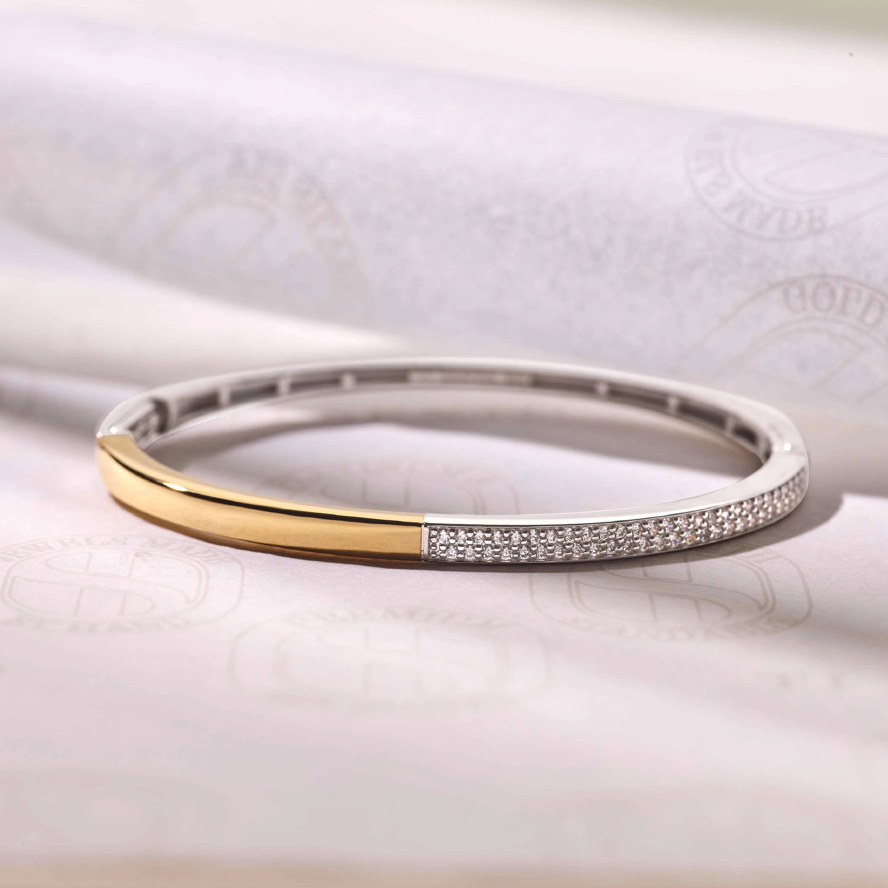 Contrast Zirkonia Bangle - Image 8