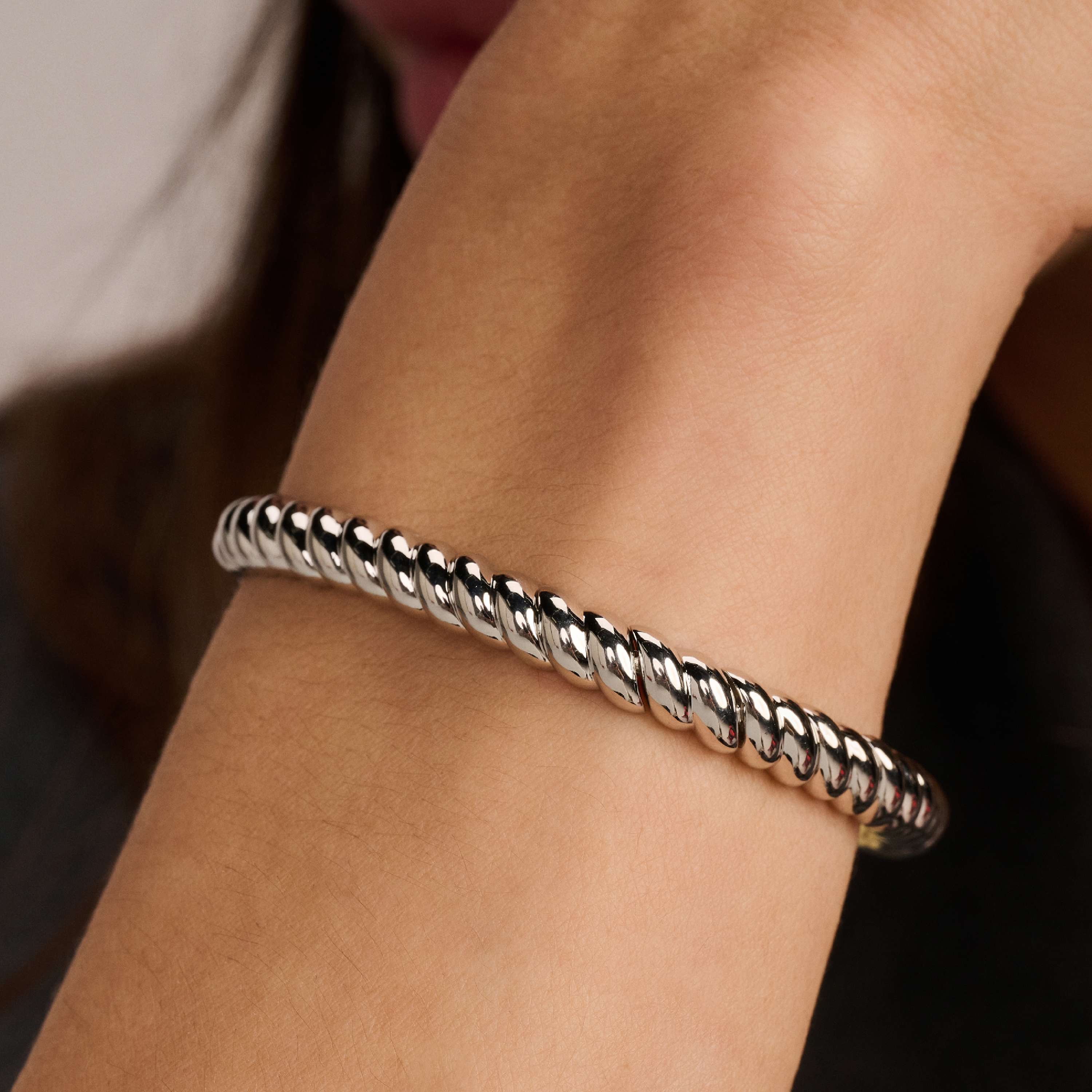 Vintage Geribbelde Bangle - Image 5