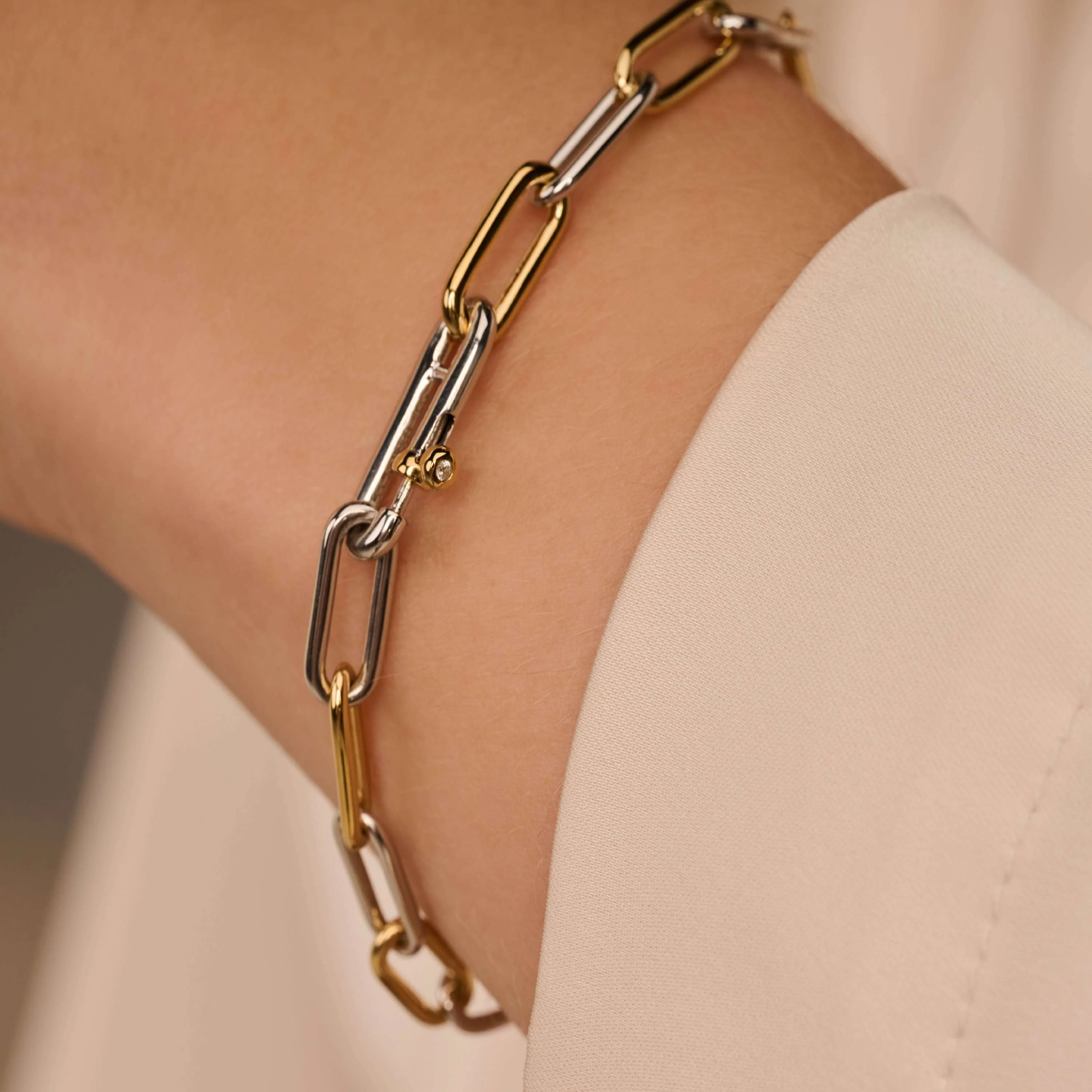 Closed Forever Schakel Armband - Image 8