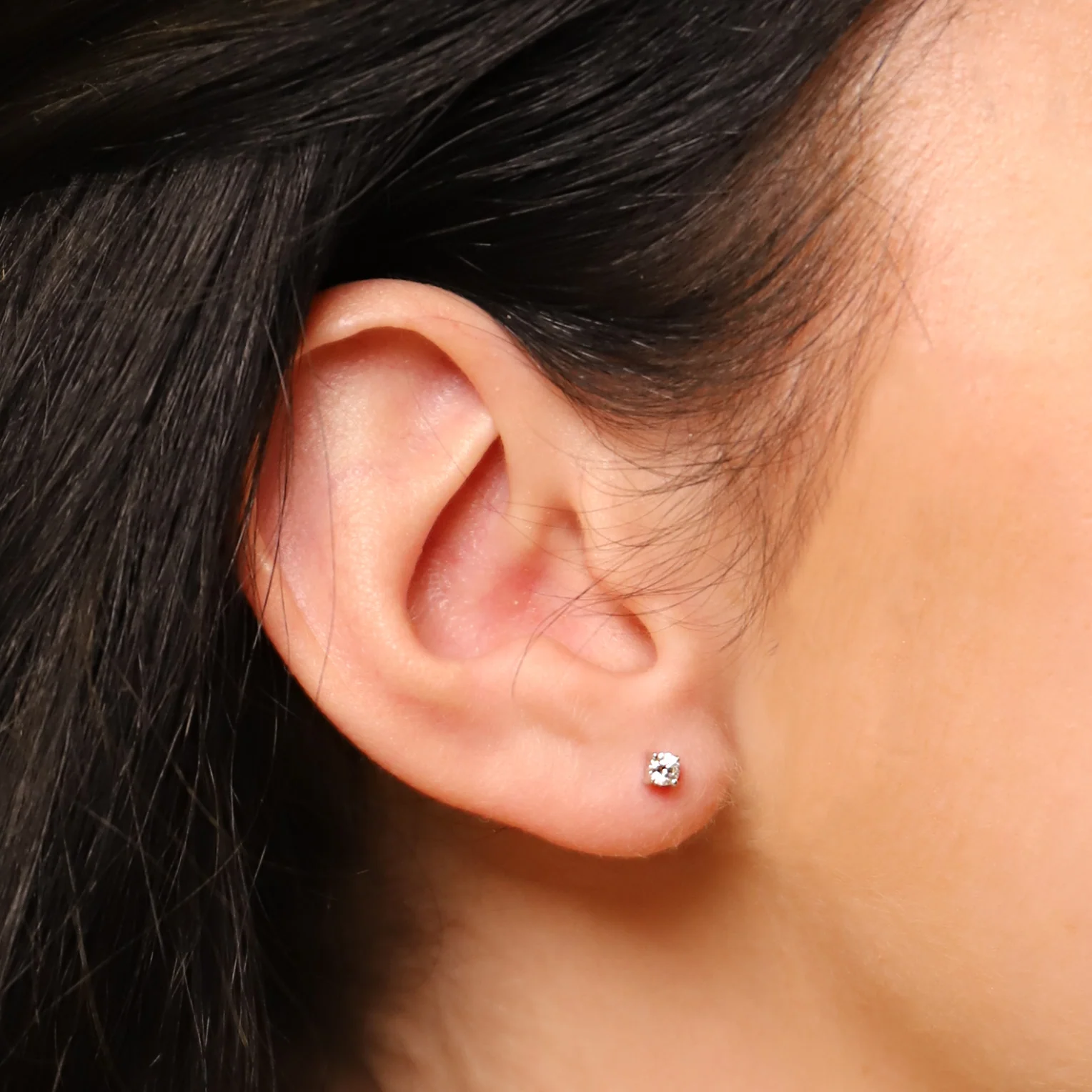 Classic Zirkonia Oorbellen 4mm - Image 4