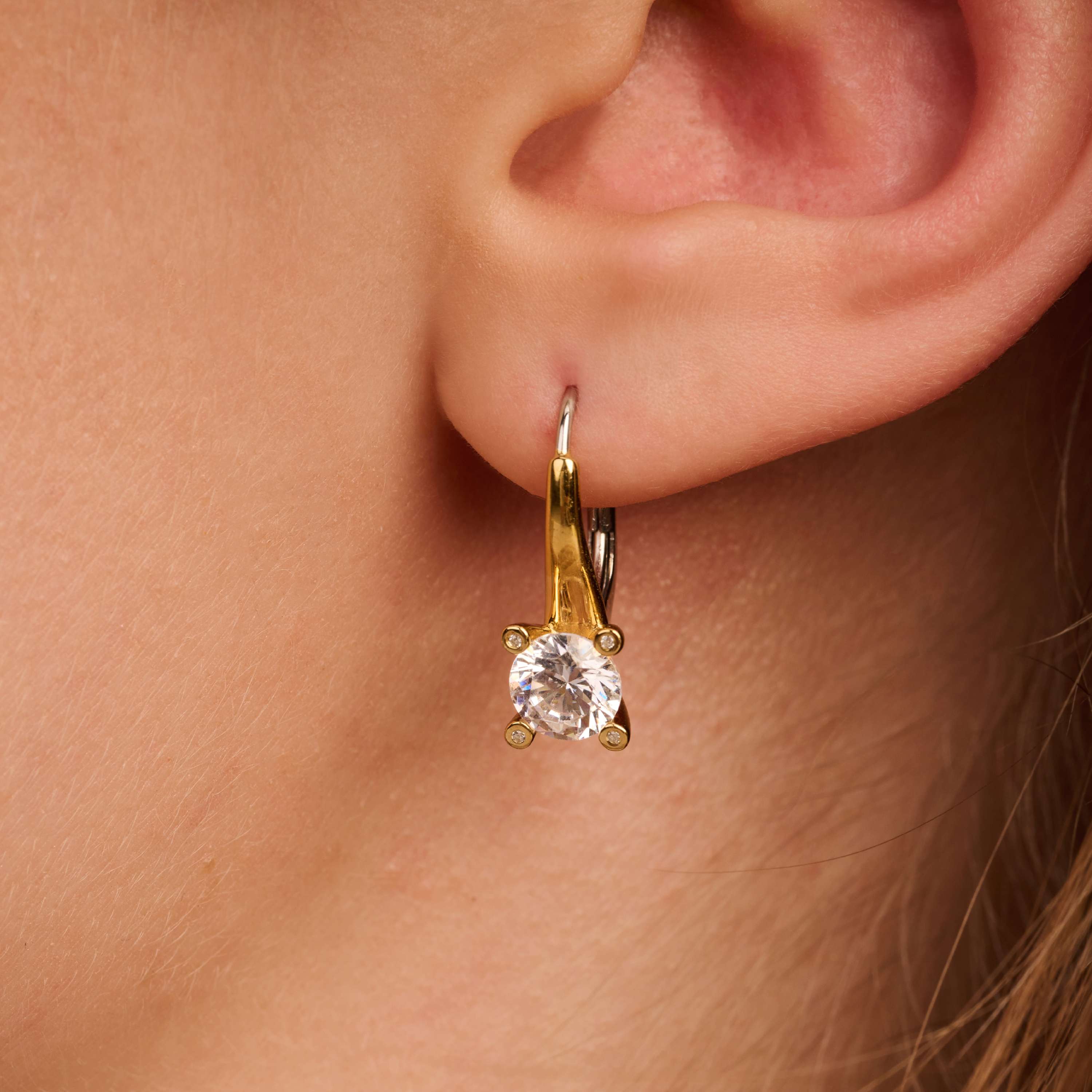 Classic Zirkonia Hoops - Image 7