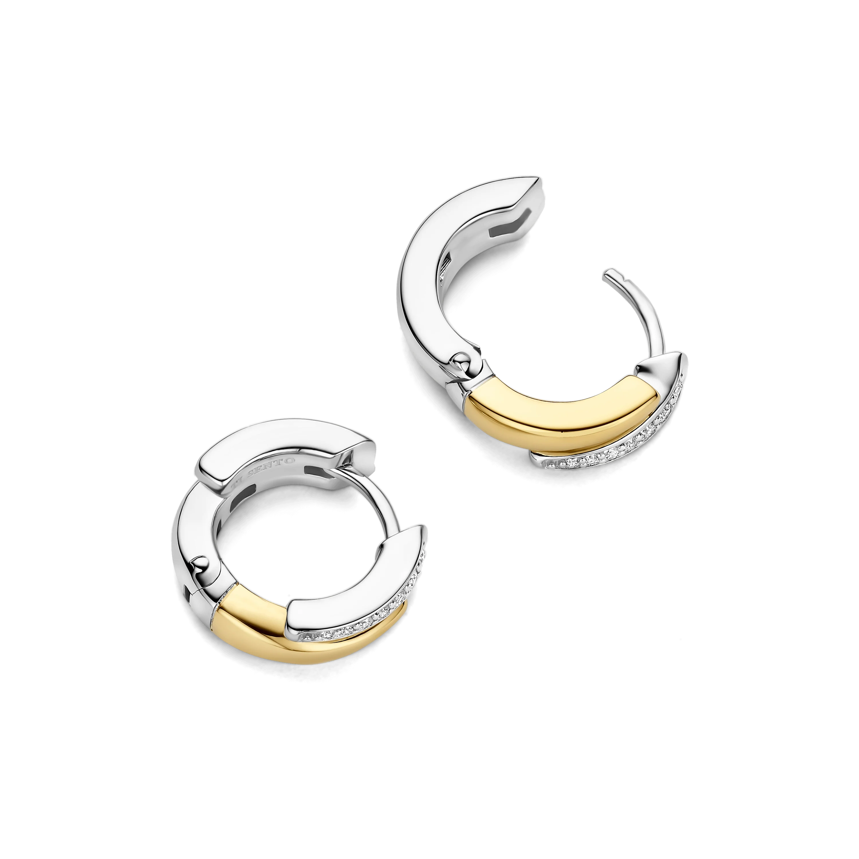 Zirkonia Layered Hoops - Image 3
