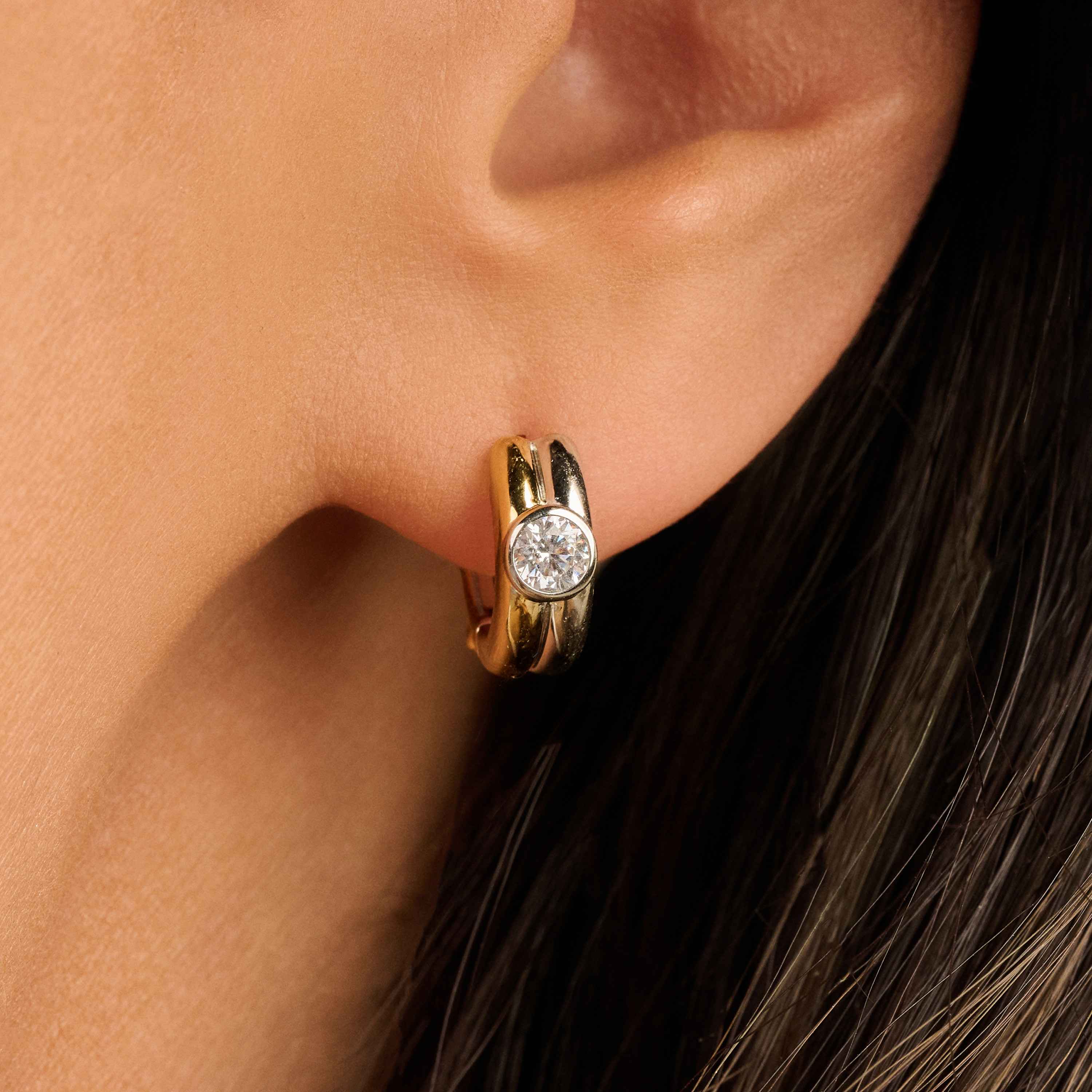 Double Ring Hoops met steen - Image 7