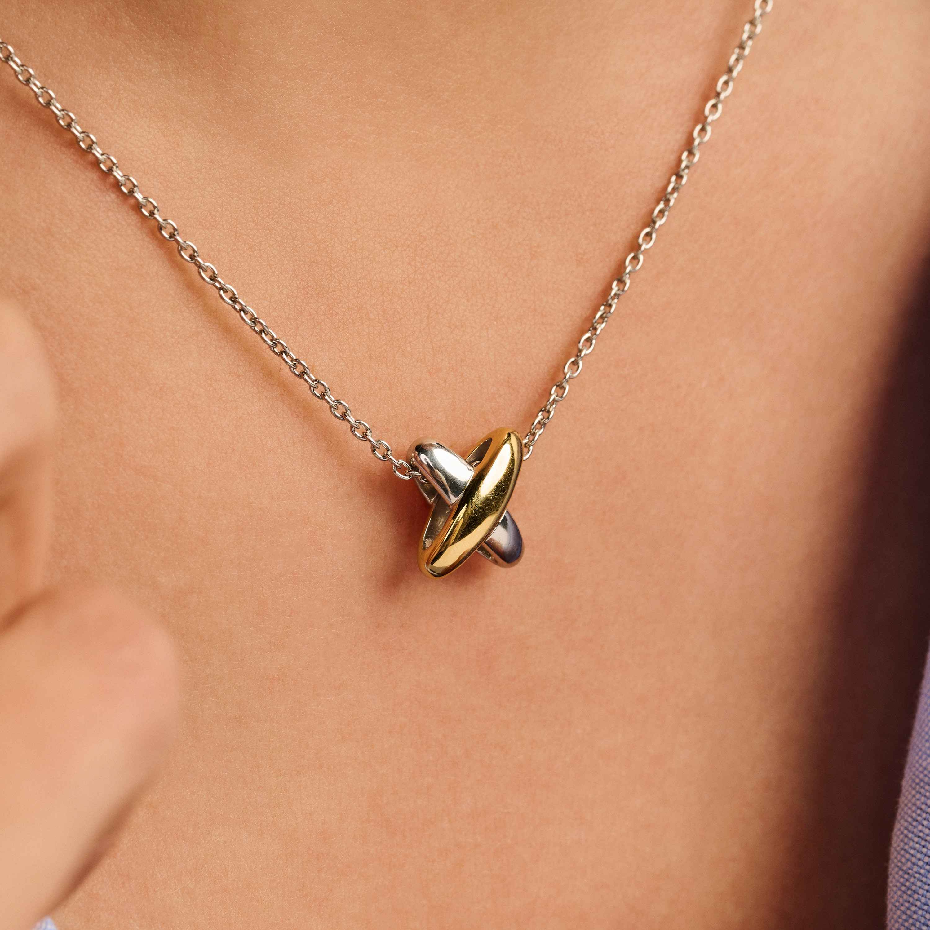 Bicolor Cross Ketting - Image 10