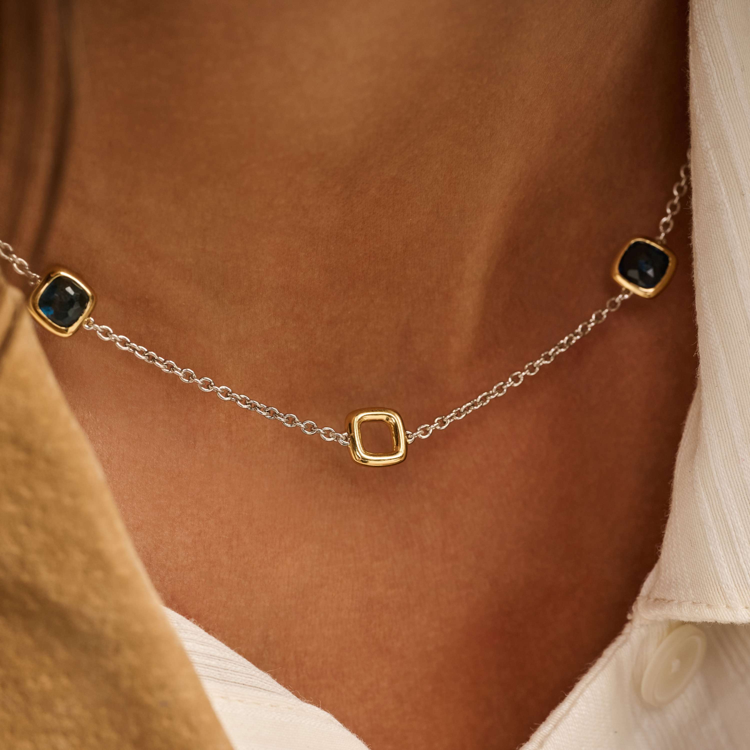 Blauwe Cushion Charm Ketting - Image 9