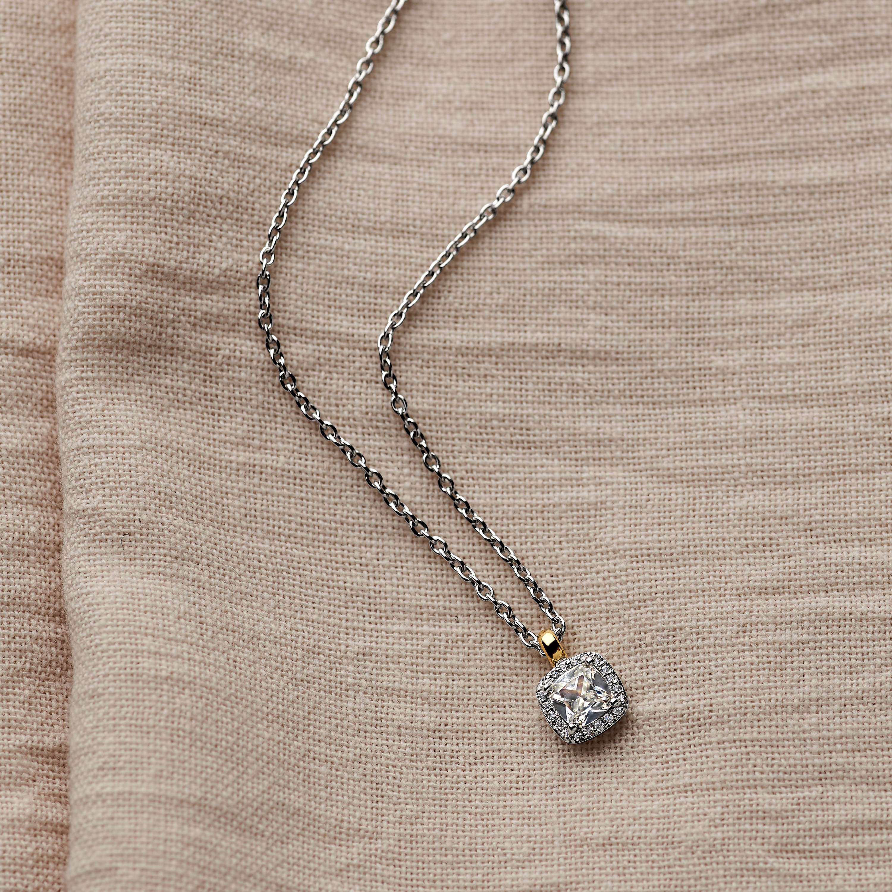 Classic Vierkante Zirkonia ketting - Image 10