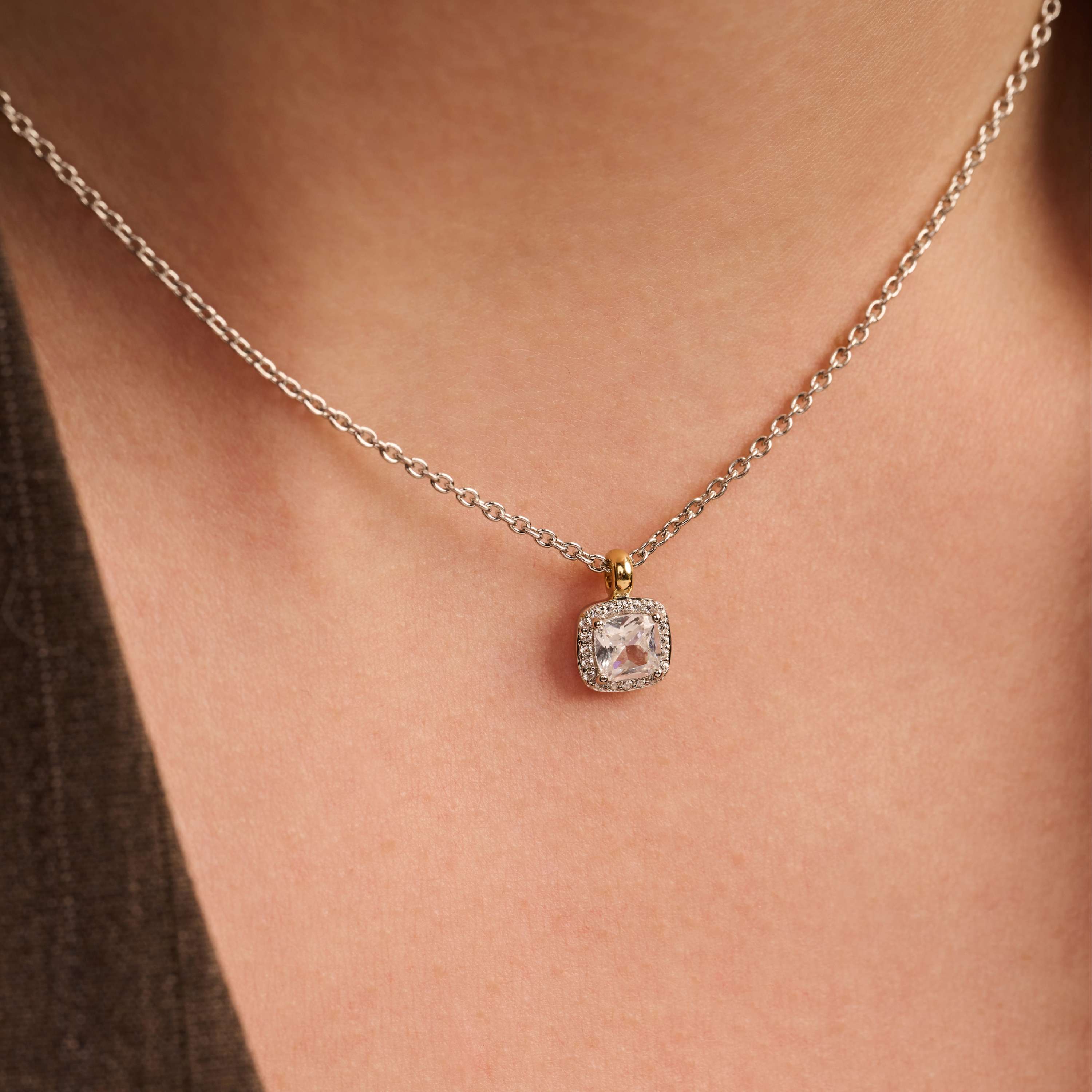 Classic Vierkante Zirkonia ketting - Image 9