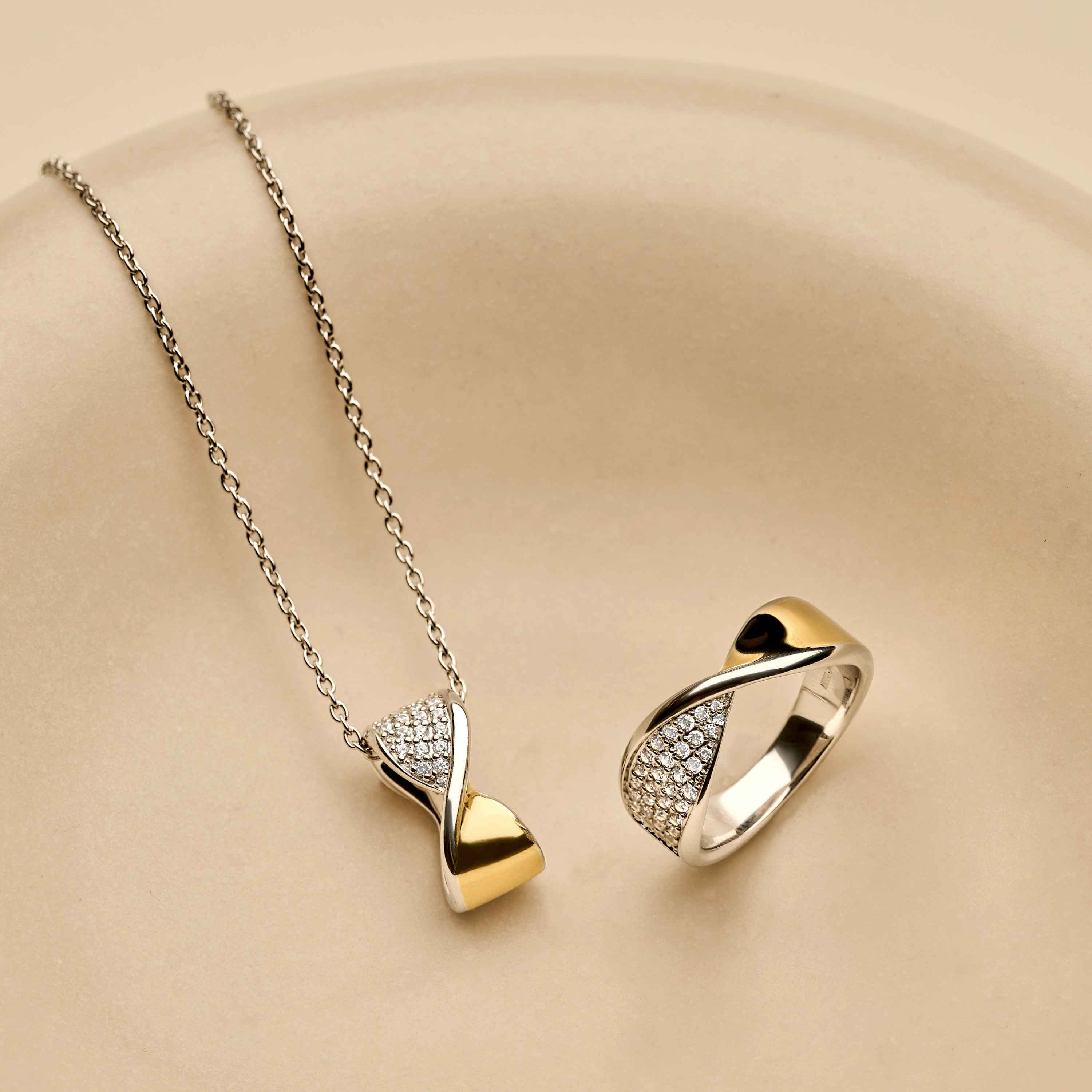 Twisted Zirkonia Ketting - Image 9