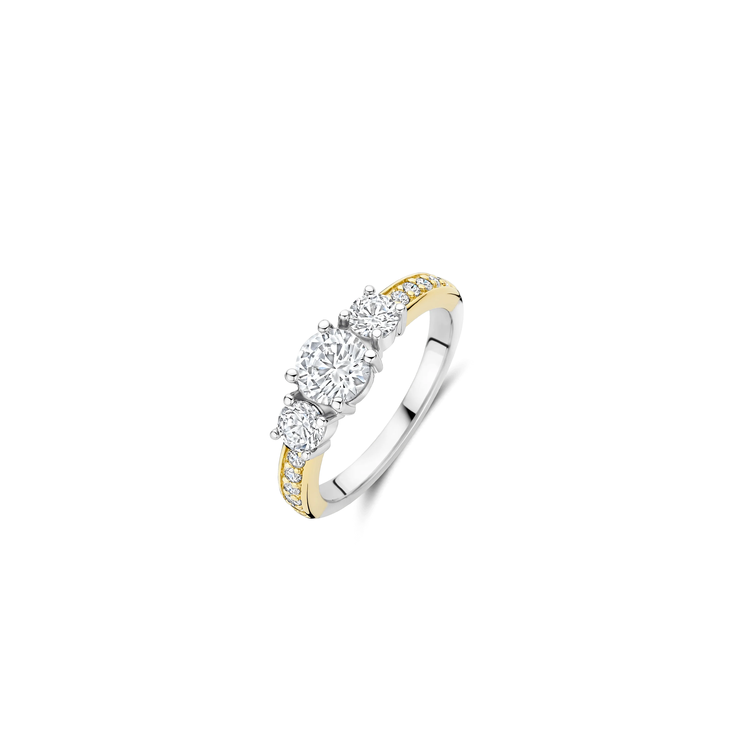 Classic Triple Zirkonia Ring