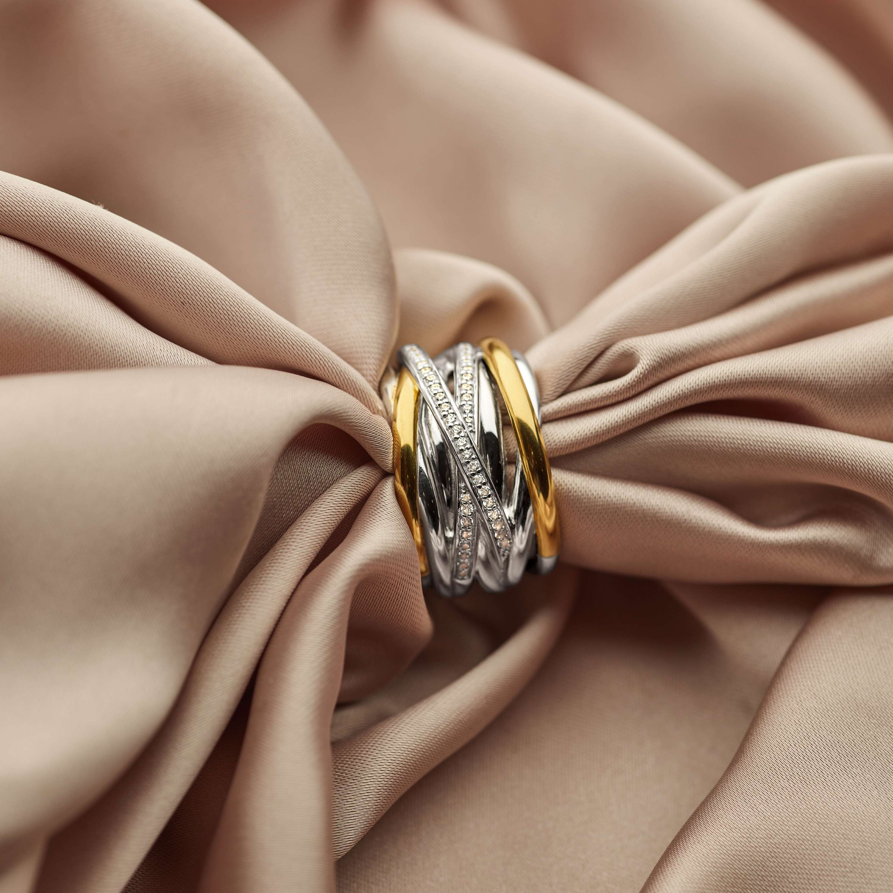Zirkonia Crossover Ring - L model - Image 8