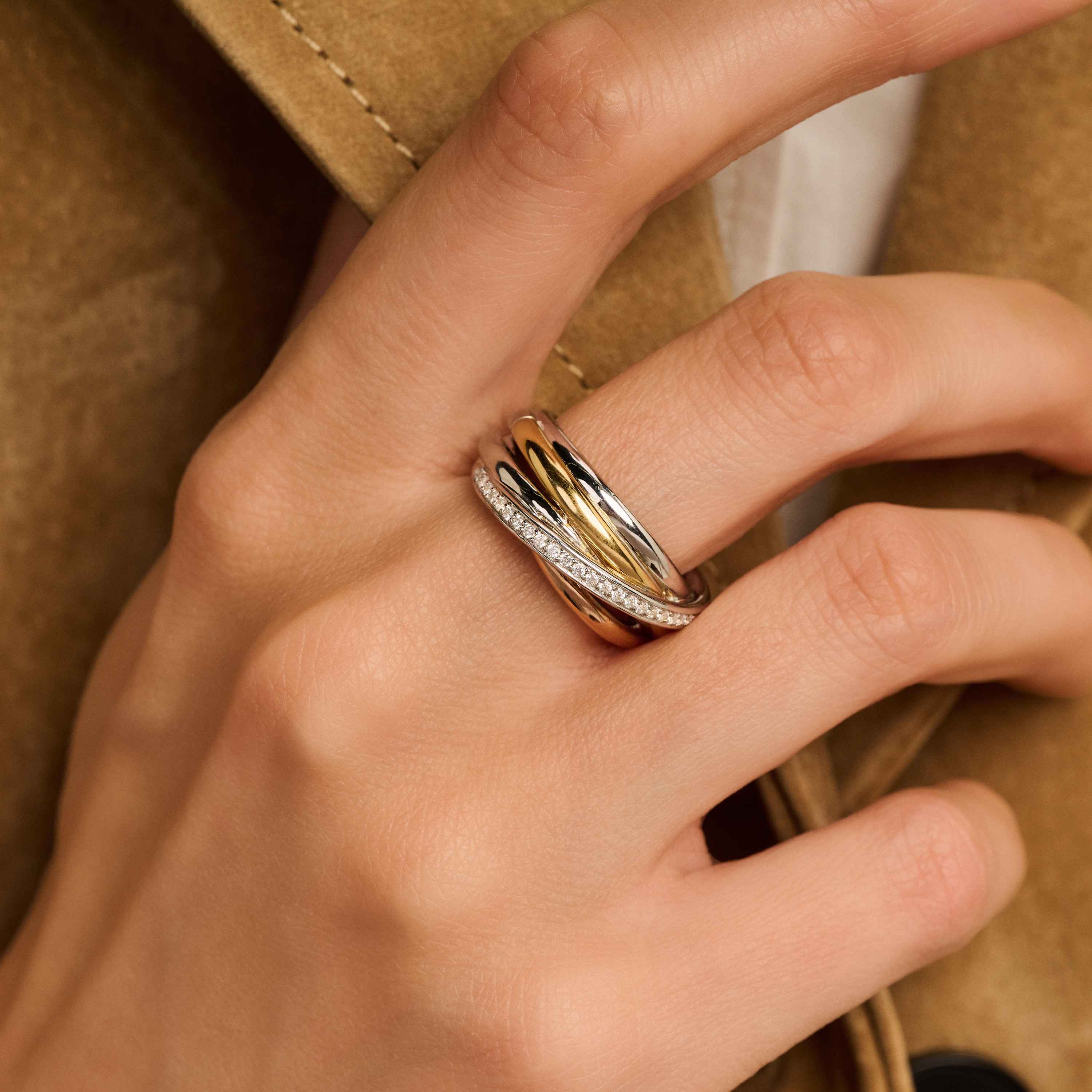 Tricolor Zirkonia Crossover Ring - M model - Image 9