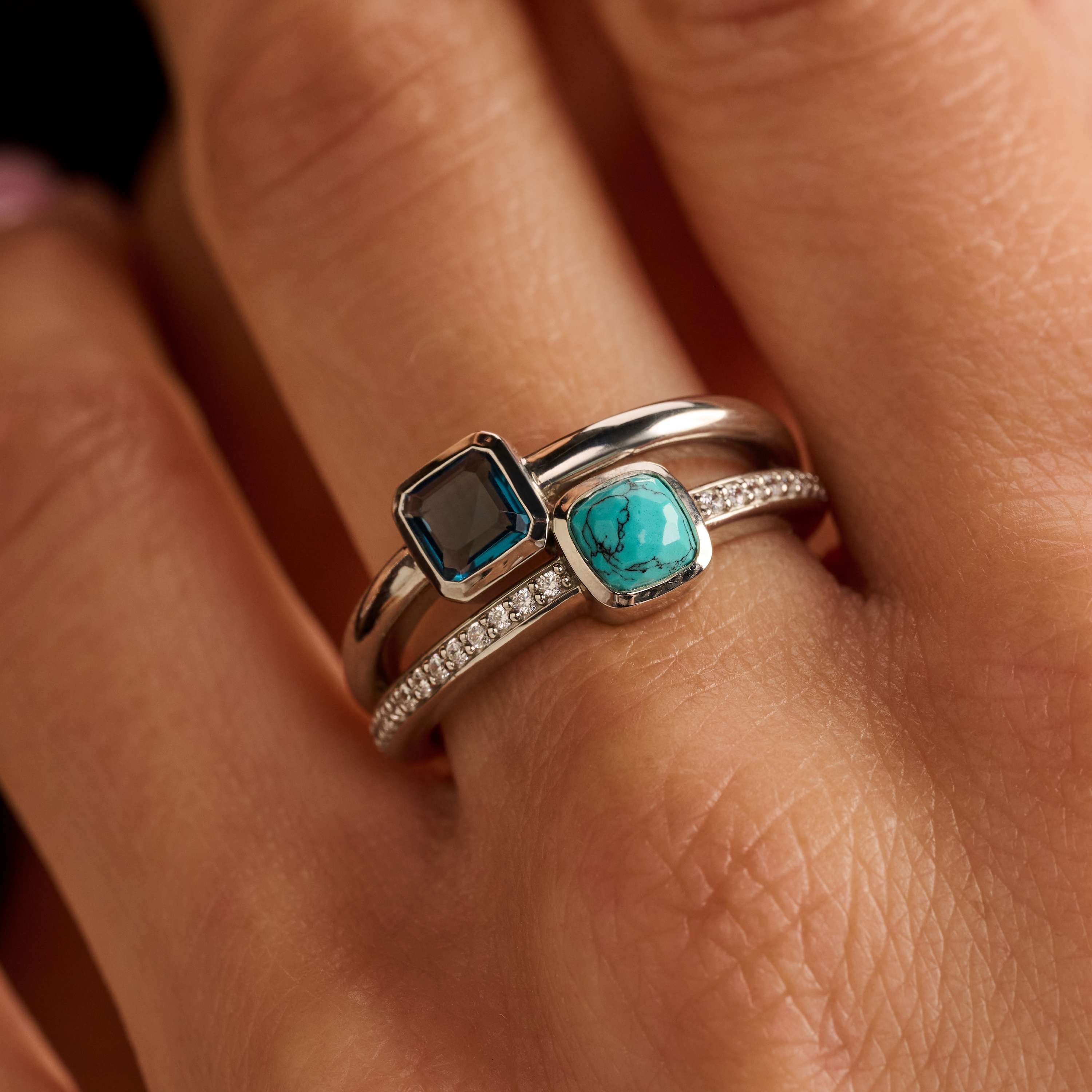 Double Cushion Zirkonia Ring - Image 9