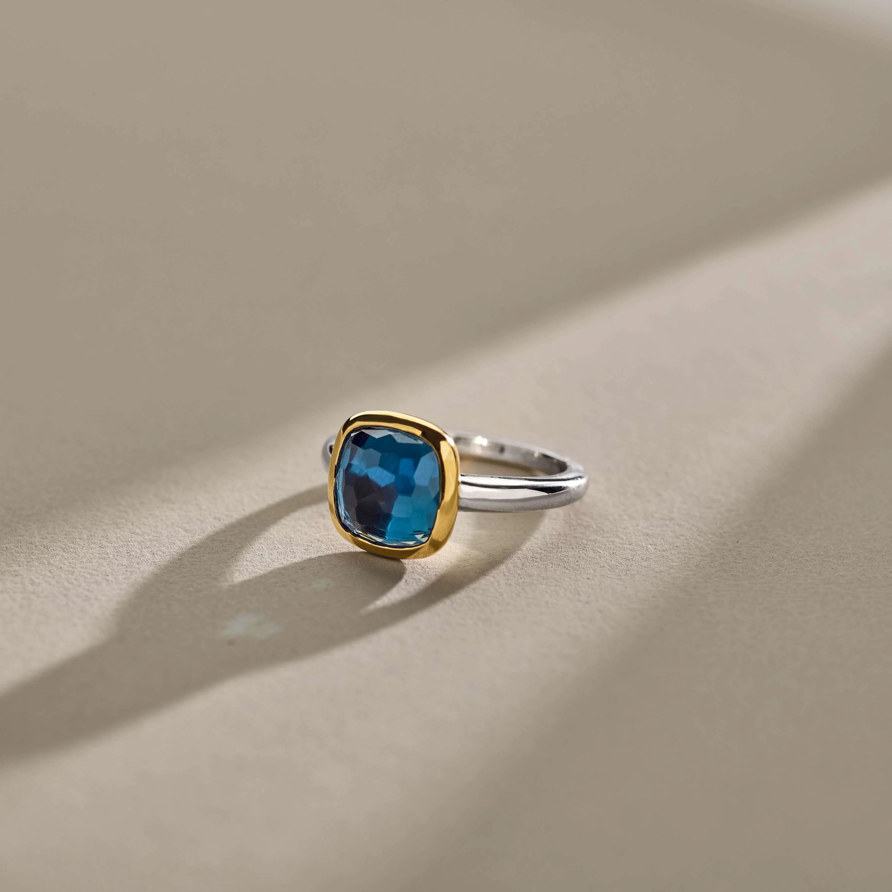 Blauwe Cushion Ring - Image 10