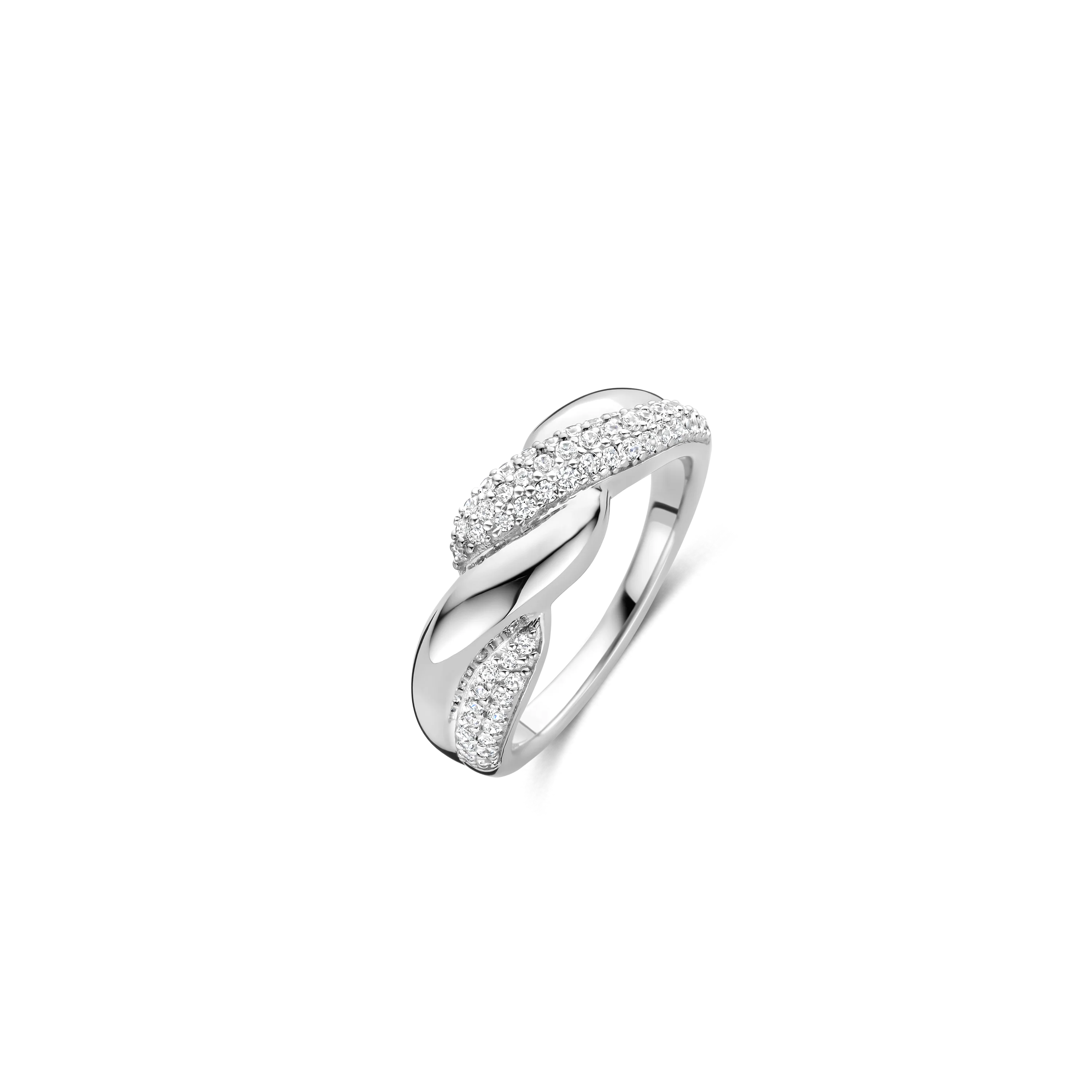 Twisted Zirkonia Ring