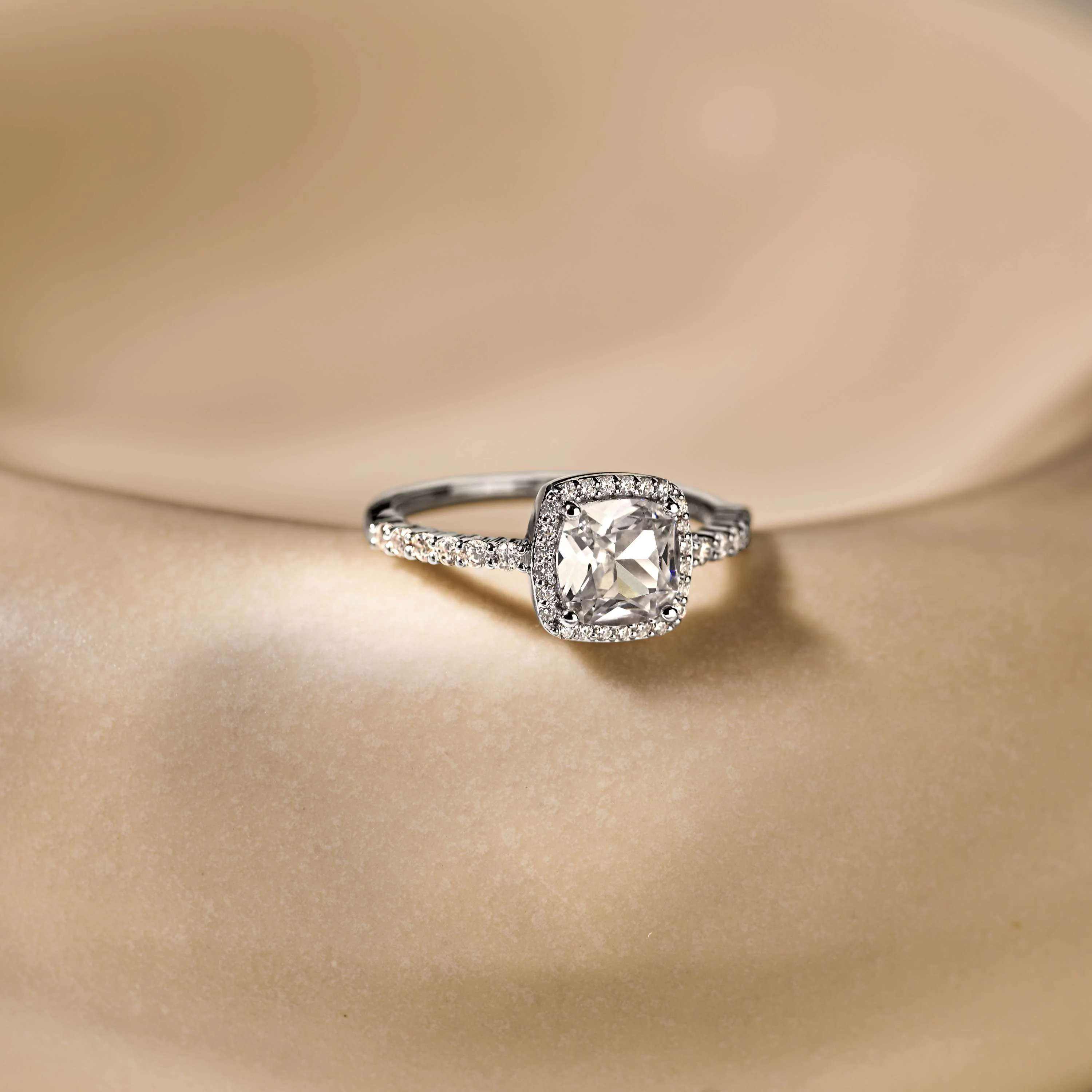 Classic Vierkante Zirkonia Ring - Image 10