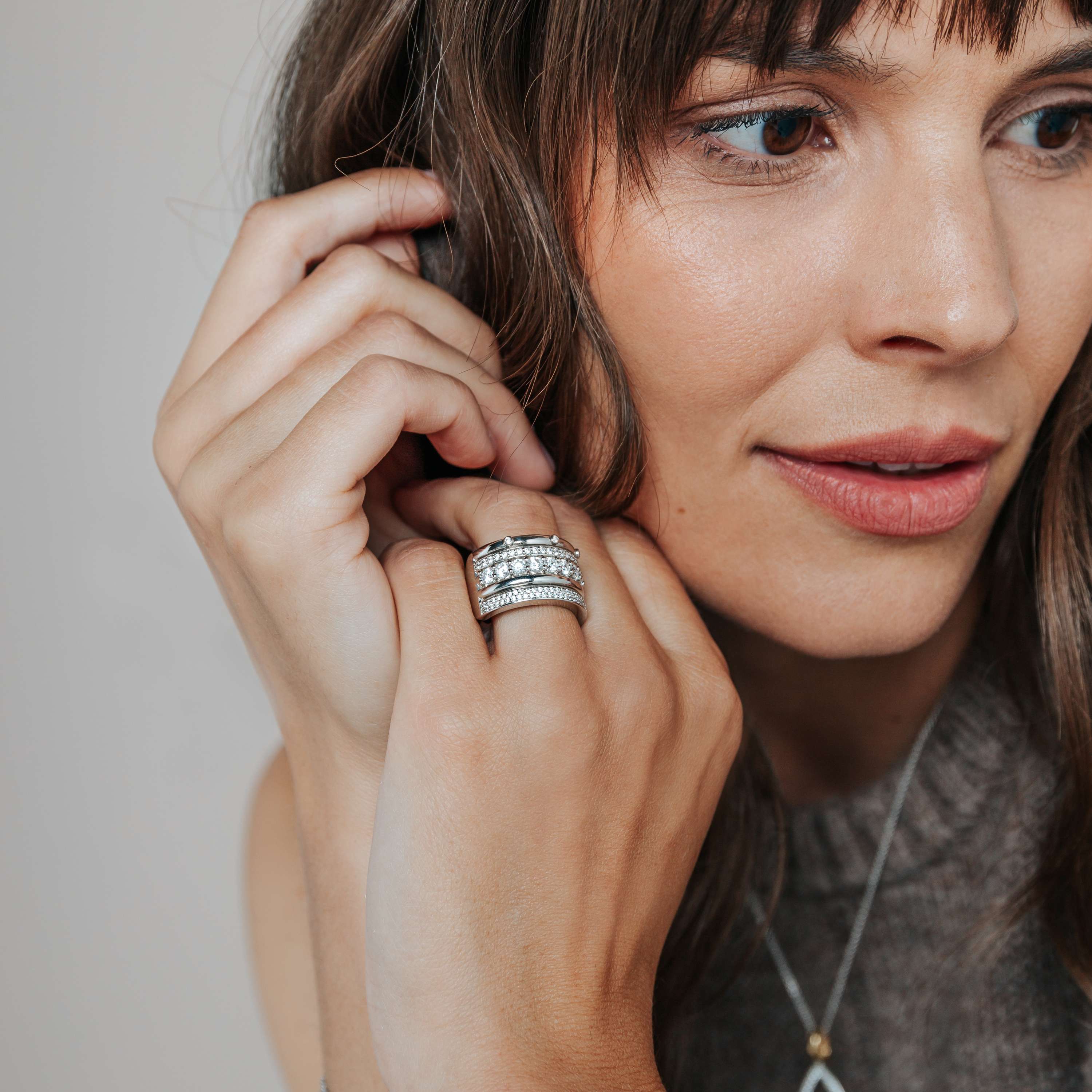 Classic Layered Zirkonia Ring - L model - Image 6