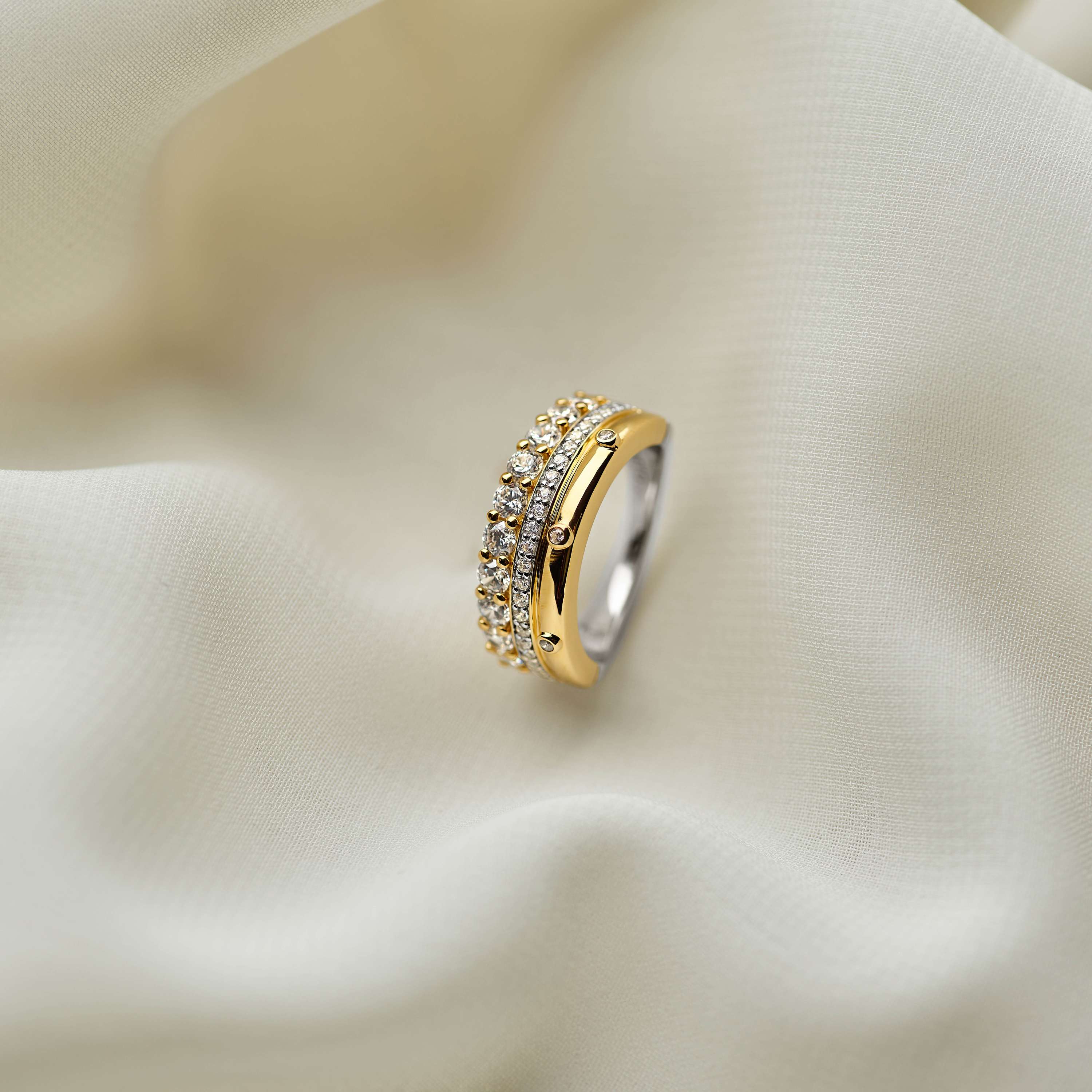 Classic Layered Zirkonia Ring - M model - Image 10