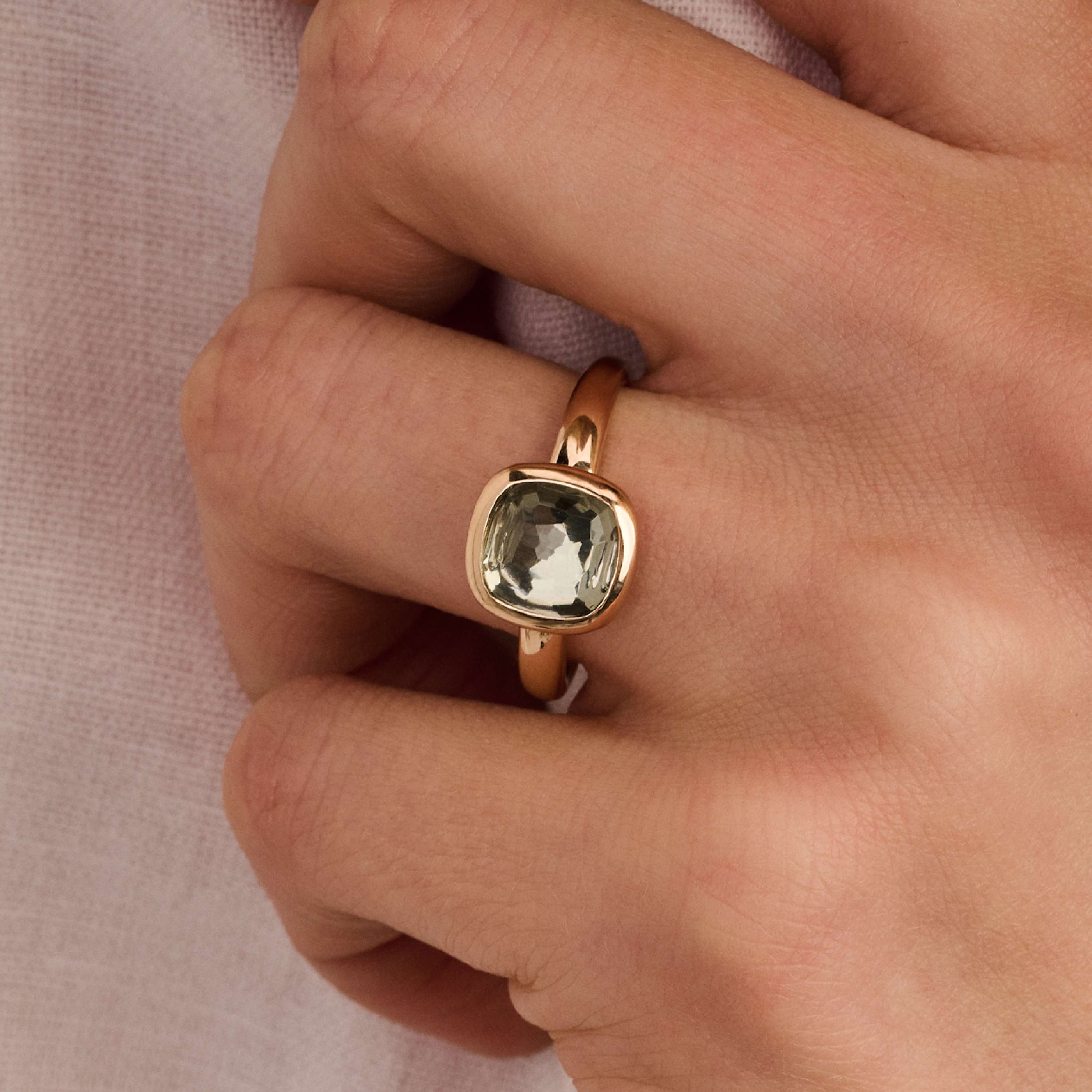 Roségoud Cushion Ring - Image 5